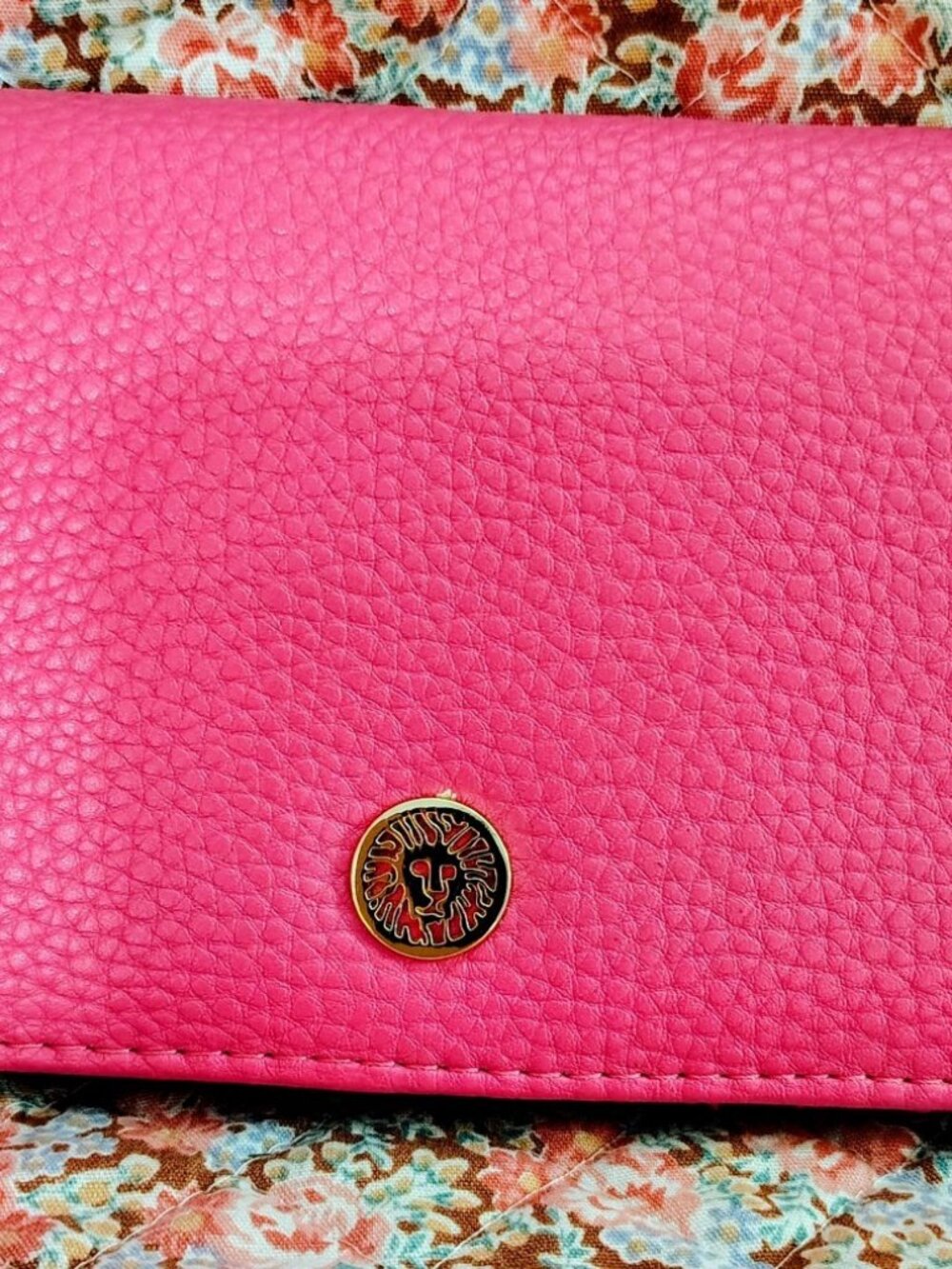 pink pebbled leather Anne Klein slim bifold wallet